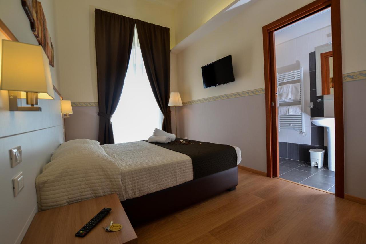 B&B Al Viale 포자 외부 사진