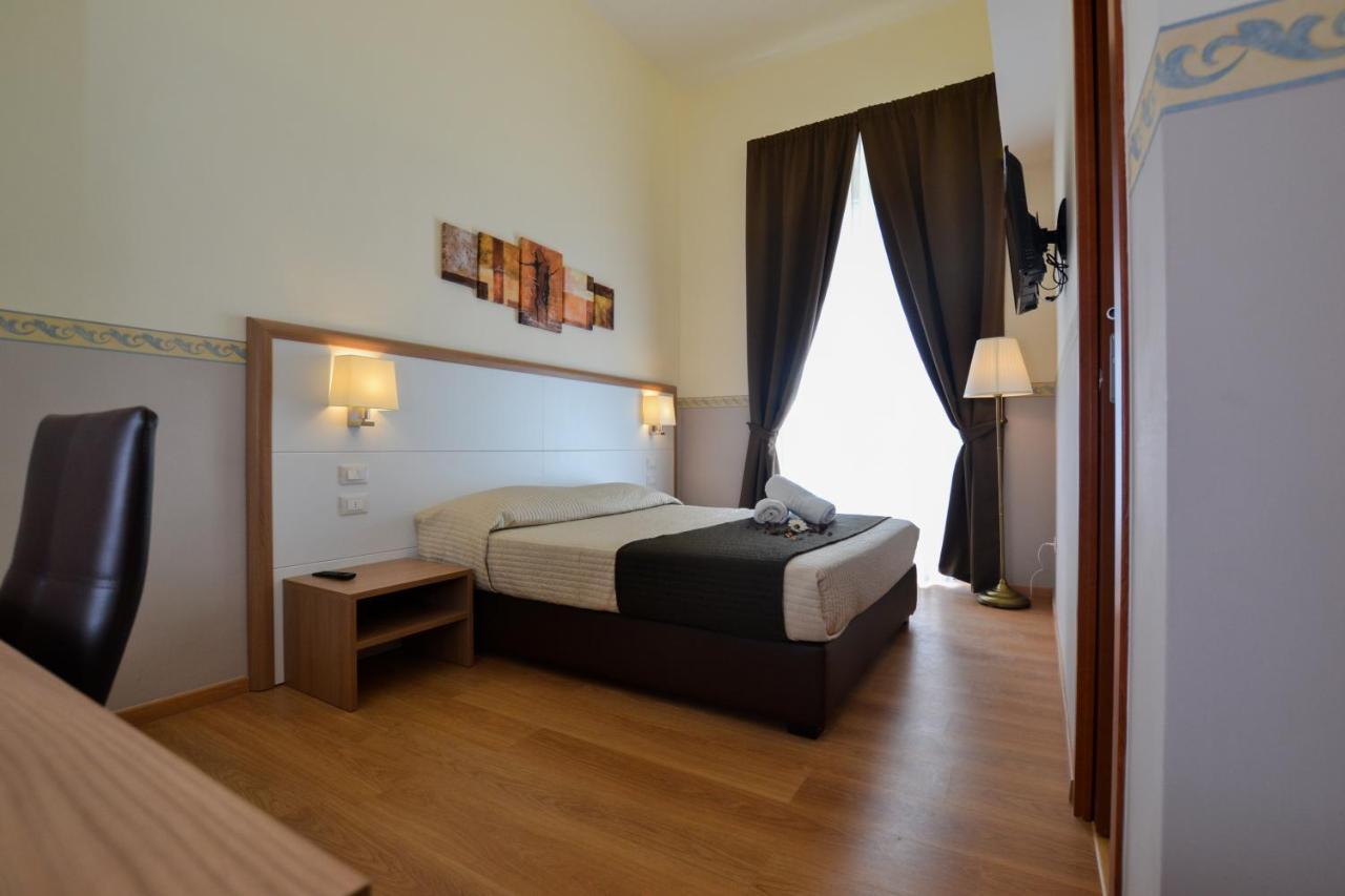 B&B Al Viale 포자 외부 사진